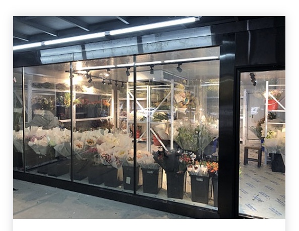 Commercial flower refrigerator for flower shops and florists in the UAE